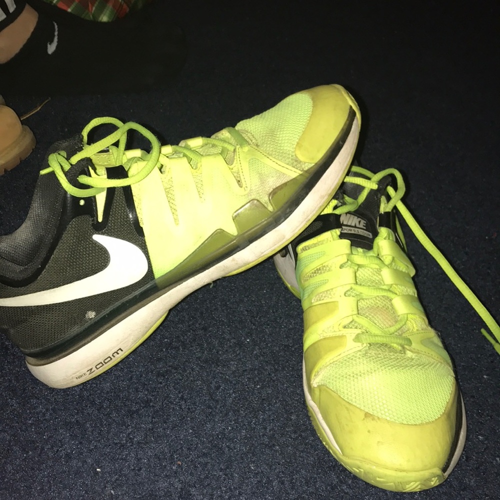 Neon Tennis sneakers